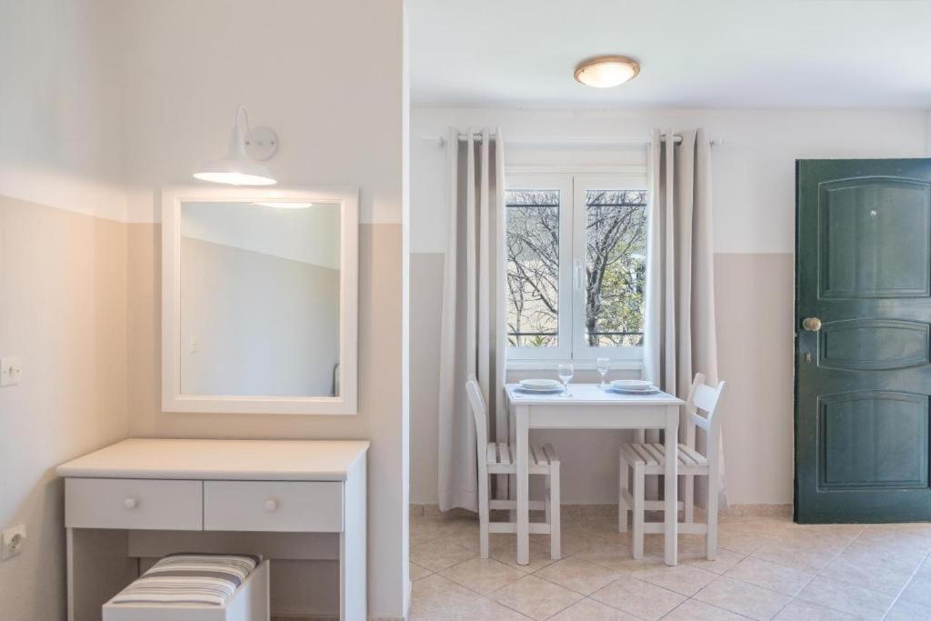 Eleonas Annex Apartments Kávos Dış mekan fotoğraf